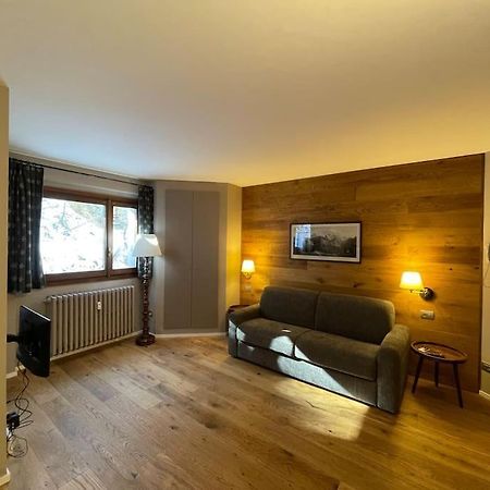 Ferienwohnung Raffinato Ed Accogliente Monolocale Di Montagna Breuil-Cervinia Exterior foto